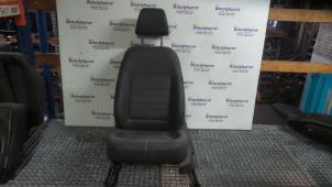 Used Seat, left Volkswagen Passat Price € 157,50 Margin scheme offered by Binckhorst BV