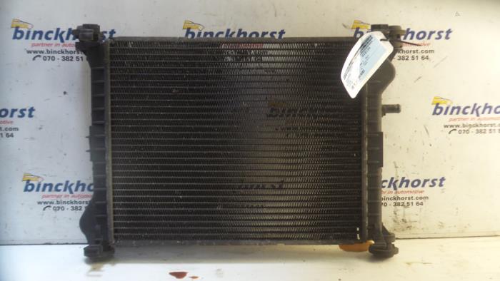 Gebrauchte Kühler Ford Focus 1 Wagon 1.6 16V Preis € 31,50 Margenregelung angeboten von Binckhorst BV