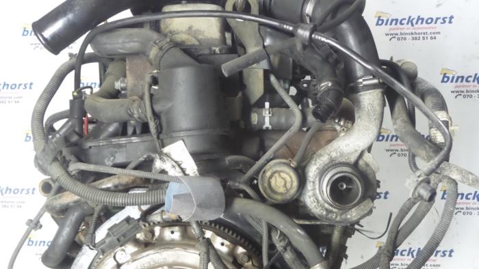 Motor van een Ford Focus 1 Wagon 1.8 TDdi 2001
