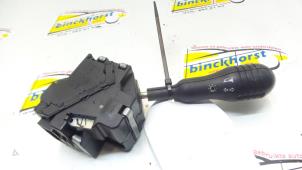 Used Indicator switch Renault Twingo (C06) 1.2 SPi Phase I Price € 15,75 Margin scheme offered by Binckhorst BV