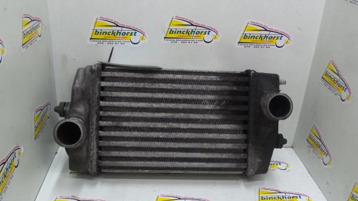 Used Intercooler Chrysler Voyager/Grand Voyager (RG/RS) 2.5 CRD 16V Price € 42,00 Margin scheme offered by Binckhorst BV