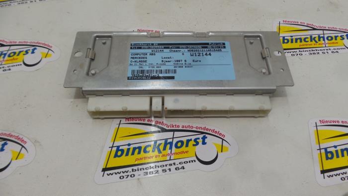 Usagé Ordinateur ABS Mercedes C (W202) 2.2 C-220 D 16V Prix € 84,00 Règlement à la marge proposé par Binckhorst BV