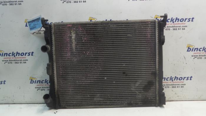 Usagé Radiateur Renault Clio II Societe (SB) 1.5 dCi 80 Prix € 36,75 Règlement à la marge proposé par Binckhorst BV