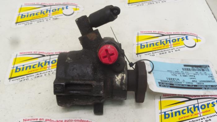 Gebrauchte Lenkkraftverstärker Pumpe Volkswagen Golf III (1H1) 1.8 GL,GT Preis € 42,00 Margenregelung angeboten von Binckhorst BV