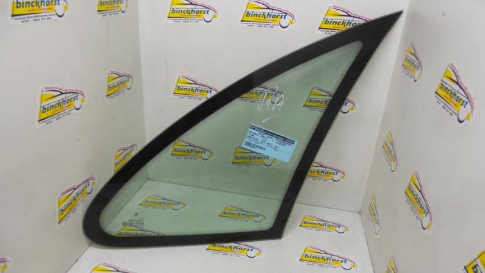 Usados Ventanilla triangular derecha detrás Citroen Xsara Picasso (CH) 1.8 16V Precio € 26,25 Norma de margen ofrecido por Binckhorst BV