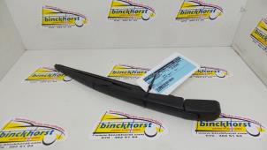 Used Rear wiper arm Kia Soul II (PS) EV Price € 21,00 Margin scheme offered by Binckhorst BV