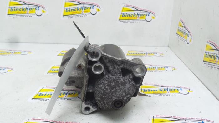 Begagnade Startmotor Renault Laguna II (BG) 1.8 16V Pris € 36,75 Marginaltabell erbjuds av Binckhorst BV