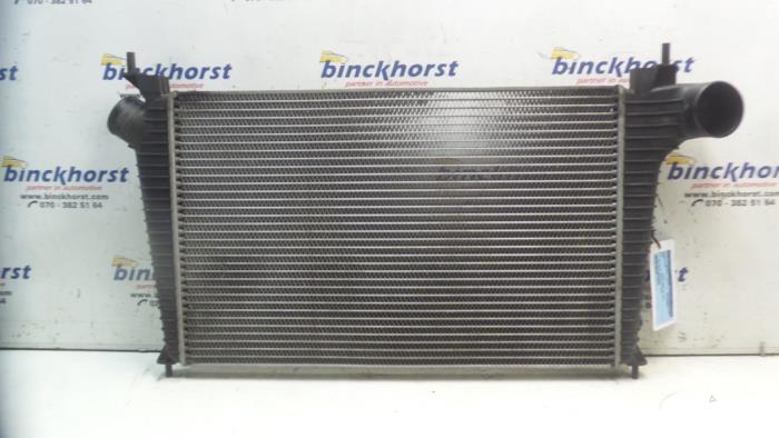 Usados Intercooler Saab 9-5 (YS3E) 2.0t 16V Precio € 52,50 Norma de margen ofrecido por Binckhorst BV