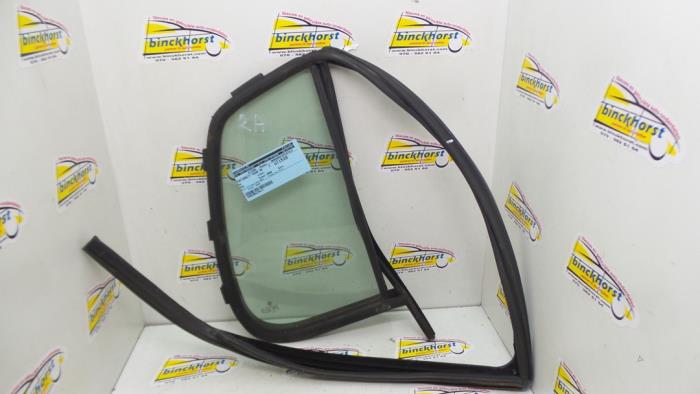 Usados Ventanilla triangular derecha detrás Volkswagen Fox Precio € 31,50 Norma de margen ofrecido por Binckhorst BV