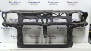 Usados Panel frontal Volkswagen Bora (1J2) 1.9 TDI 90 Precio € 52,50 Norma de margen ofrecido por Binckhorst BV