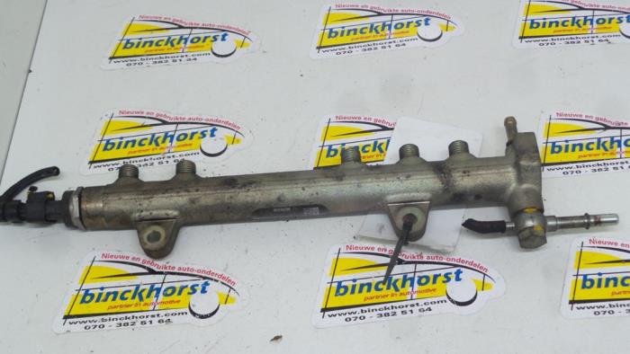 Usagé Système d'injection Fiat Punto II (188) 1.3 JTD 16V Prix € 105,00 Règlement à la marge proposé par Binckhorst BV