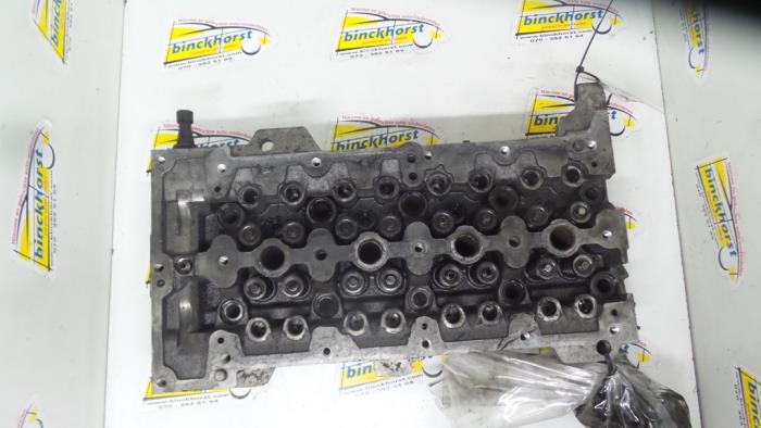 Begagnade Topplock Fiat Punto II (188) 1.3 JTD 16V Pris € 157,50 Marginaltabell erbjuds av Binckhorst BV