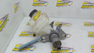 Używane Glówny cylinder hamulcowy Chevrolet Orlando (YYM/YYW) 2.0 D 16V Cena € 84,00 Procedura marży oferowane przez Binckhorst BV