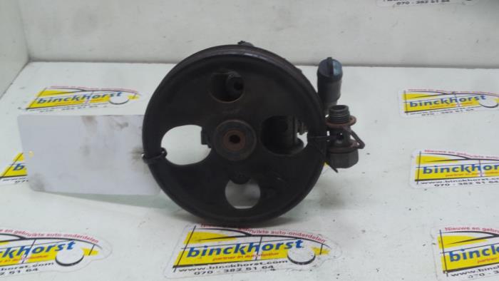 Usagé Pompe direction assistée Suzuki Liana (ERA/ERB/RH4) 1.6 MPi 16V Prix € 36,75 Règlement à la marge proposé par Binckhorst BV