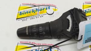 Usados Interruptor de limpiaparabrisas Nissan X-Trail (T30) 2.2 dCi 16V 4x4 Precio € 26,25 Norma de margen ofrecido por Binckhorst BV
