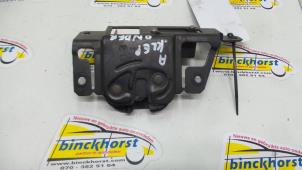 Used Tailgate lock mechanism BMW 3 serie Touring (E46/3) 320d 16V Price € 36,75 Margin scheme offered by Binckhorst BV