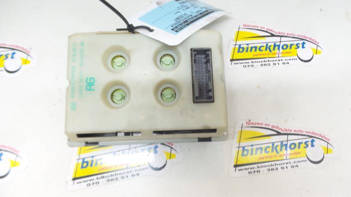 Begagnade Innerdisplay Opel Zafira (F75) 1.8 16V Pris € 36,75 Marginaltabell erbjuds av Binckhorst BV