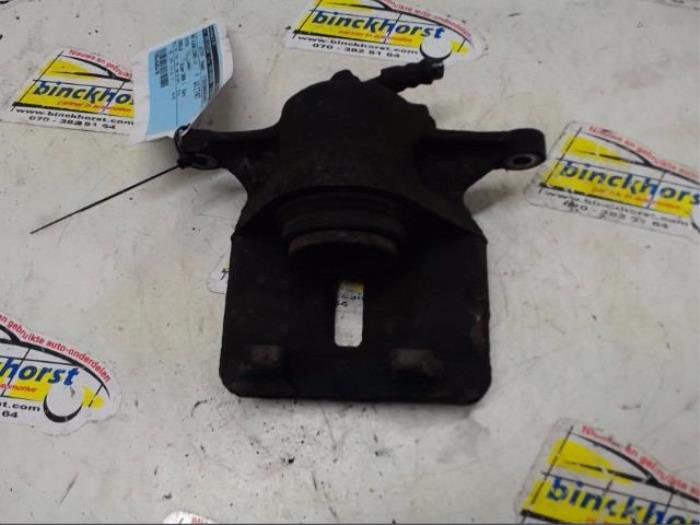 Front brake calliper, left from a Toyota Corolla (E11) 2.0 D 2000