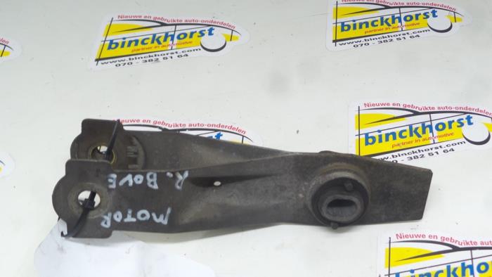 Used Engine mount Renault Laguna II Grandtour (KG) 1.9 dCi 120 Price € 21,00 Margin scheme offered by Binckhorst BV