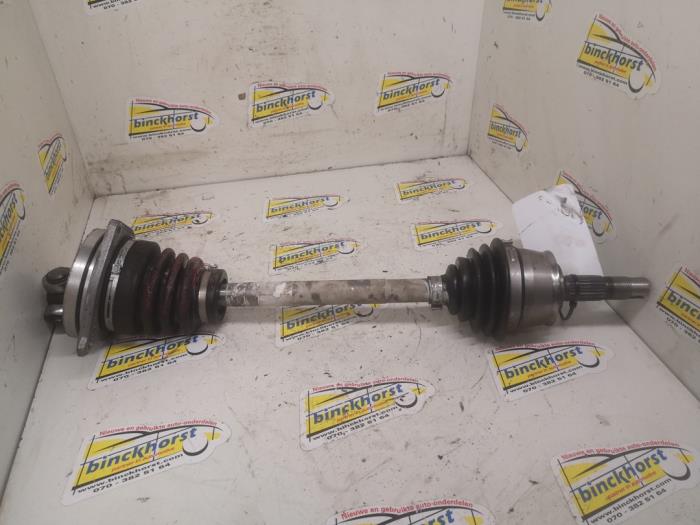 Front drive shaft, left from a Fiat Uno 2015