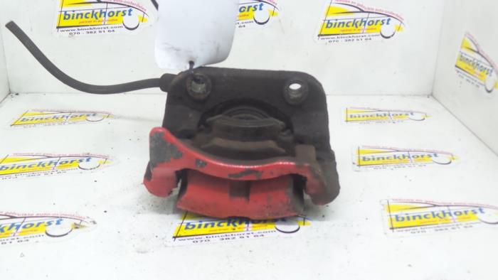 Gebrauchte Bremszange links vorne Renault Clio II (BB/CB) 1.2 16V Preis € 19,95 Margenregelung angeboten von Binckhorst BV