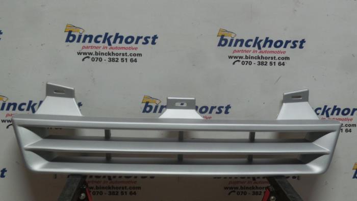 Nowe Grill Opel Kadett Cena € 31,76 Z VAT oferowane przez Binckhorst BV
