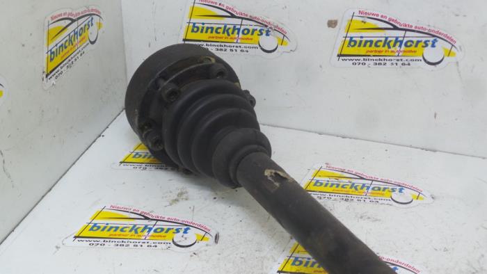 Front drive shaft, left from a Audi 80 (B4) 2.3 E 1993