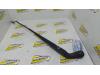 Front wiper arm from a Chrysler Voyager/Grand Voyager, 1995 / 2001 2.4i 16V, MPV, Petrol, 2.429cc, 111kW (151pk), FWD, EDZ, 1995-01 / 2001-03 2000