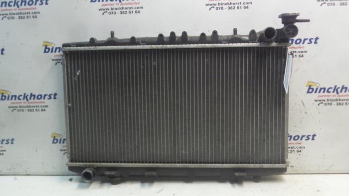 Usagé Radiateur Nissan Primera (P10) 2.0i 16V SPi Kat. Prix € 31,50 Règlement à la marge proposé par Binckhorst BV