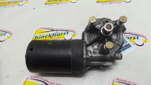 Used Front wiper motor Peugeot 206 (2A/C/H/J/S) 1.1 XN,XR Price € 31,50 Margin scheme offered by Binckhorst BV