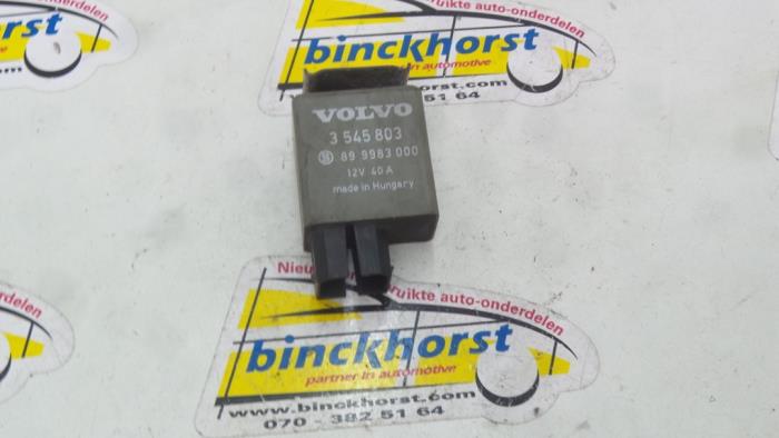 Begagnade Relä Volvo 850 Estate 2.5i 10V Pris € 21,00 Marginaltabell erbjuds av Binckhorst BV