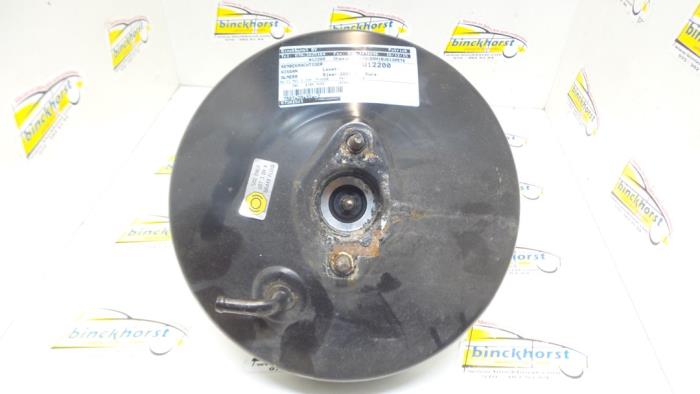 Usados Servofreno Nissan Almera (N16) 2.2 Di 16V Precio € 52,50 Norma de margen ofrecido por Binckhorst BV