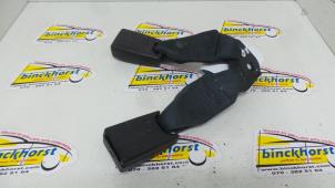 Used Rear seatbelt buckle, right Nissan Almera (N16) 2.2 Di 16V Price € 31,50 Margin scheme offered by Binckhorst BV
