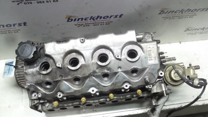 Begagnade Topplock Toyota Avensis (T22) 2.0 D-4D 16V Pris € 183,75 Marginaltabell erbjuds av Binckhorst BV