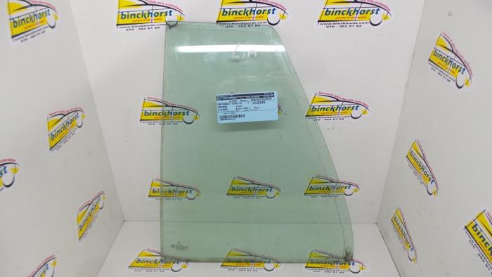 Usados Ventanilla triangular izquierda detrás Mercedes E Combi (S210) 2.3 E-230 16V Precio € 26,25 Norma de margen ofrecido por Binckhorst BV