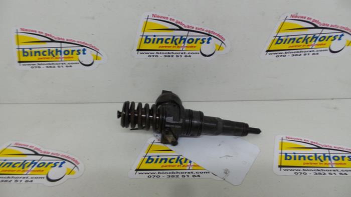 Usagé Injecteurs Volkswagen Sharan (7M8/M9/M6) 1.9 TDI 115 Prix € 105,00 Règlement à la marge proposé par Binckhorst BV