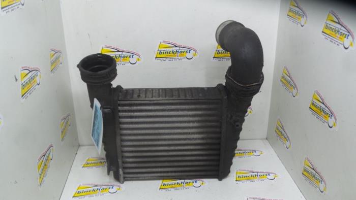 Usagé Intercooler Volkswagen Passat (3B3) 1.9 TDI 130 Prix € 42,00 Règlement à la marge proposé par Binckhorst BV