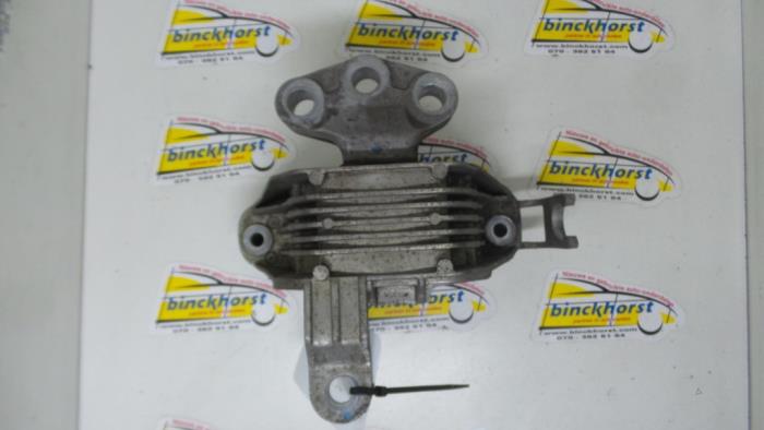 Used Engine mount Chevrolet Orlando (YYM/YYW) 1.8 16V VVT Price € 52,50 Margin scheme offered by Binckhorst BV