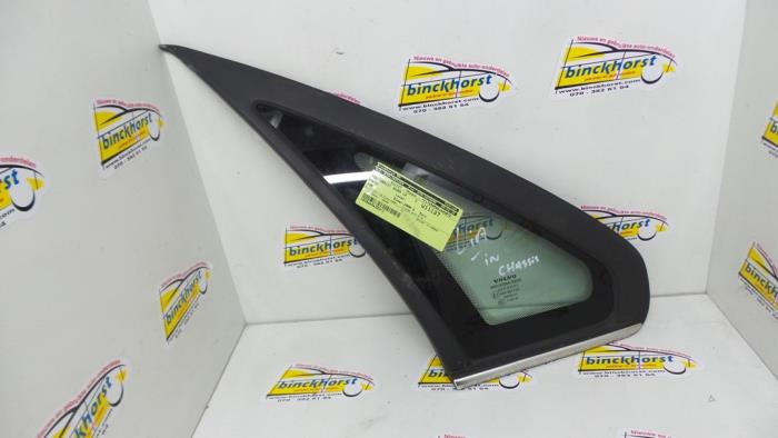 Usados Ventanilla triangular izquierda detrás Volvo S80 (TR/TS) 2.5 T Turbo 20V Precio € 31,50 Norma de margen ofrecido por Binckhorst BV