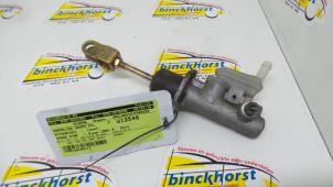 Used Clutch master cylinder Mitsubishi Space Star (DG) 1.3 16V Price € 36,75 Margin scheme offered by Binckhorst BV