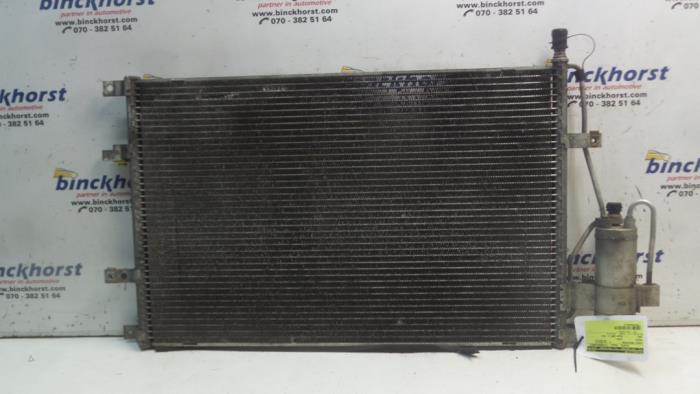 Usagé Radiateur clim Volvo S80 (TR/TS) 2.4 T Turbo 20V Prix € 73,50 Règlement à la marge proposé par Binckhorst BV