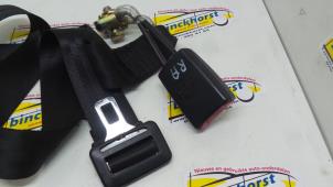 Used Rear seatbelt buckle, right Seat Cordoba (6L2) 1.9 TDI Price € 42,00 Margin scheme offered by Binckhorst BV