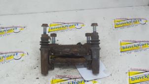 Used Rear brake calliperholder, right Peugeot 307 (3A/C/D) 2.0 HDi 90 Price € 15,75 Margin scheme offered by Binckhorst BV