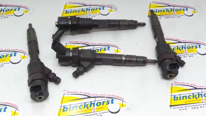 Gebrauchte Einspritzdüse (Diesel) Renault Scénic II (JM) 1.9 dCi 120 Preis € 315,00 Margenregelung angeboten von Binckhorst BV