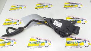 Used Accelerator pedal Nissan Almera (N16) 1.8 16V Price € 52,50 Margin scheme offered by Binckhorst BV
