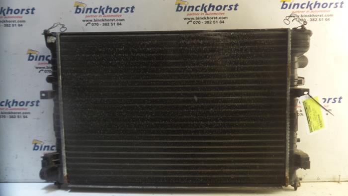 Usagé Radiateur Lancia Zeta 2.0 Turbo Prix € 31,50 Règlement à la marge proposé par Binckhorst BV