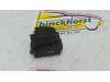 Toyota Avensis (T22) 2.0 D-4D 16V Electric window switch