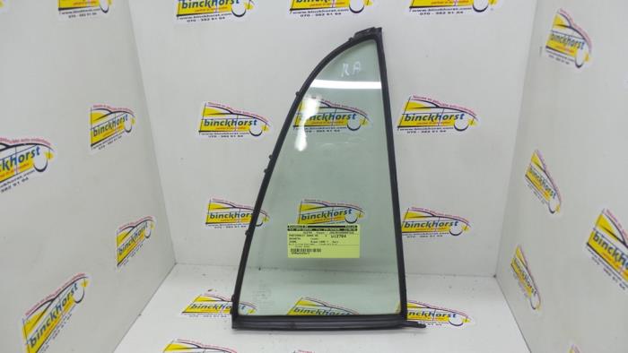 Usados Ventanilla triangular derecha detrás Daihatsu Cuore (L251/271/276) 850 Precio € 26,25 Norma de margen ofrecido por Binckhorst BV