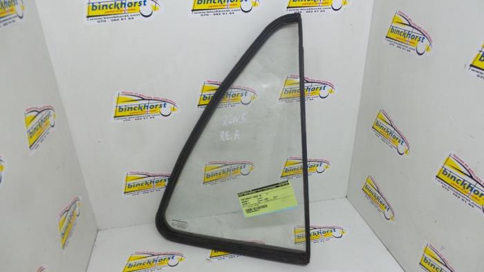 Usados Ventanilla triangular derecha detrás Renault Super 5 Precio € 31,50 Norma de margen ofrecido por Binckhorst BV