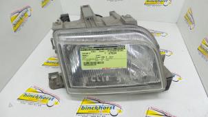 Used Headlight, right Renault Clio (B/C57/357/557/577) 1.2e Kat. Price € 26,25 Margin scheme offered by Binckhorst BV